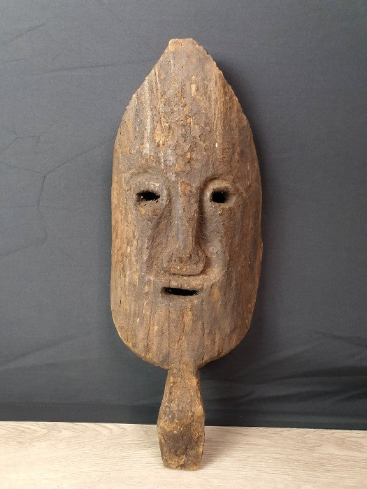 Grand masque facial du Timor Oriental 